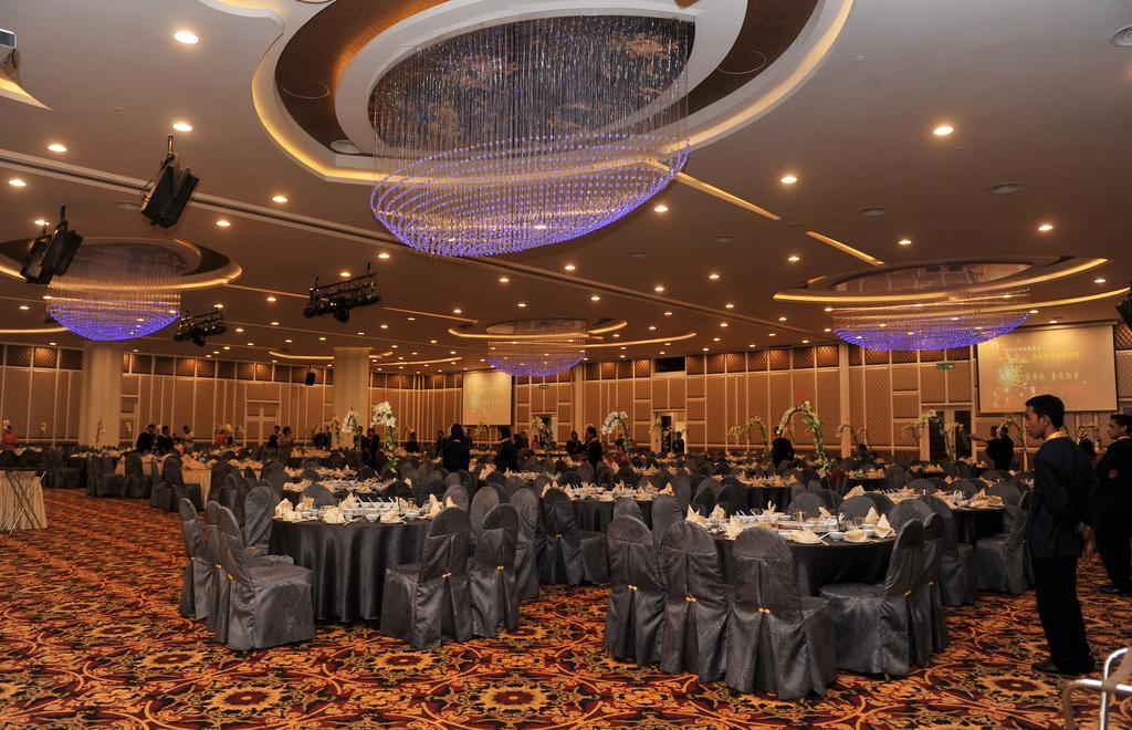 Grand Riverview Hotel Kota Bharu Esterno foto