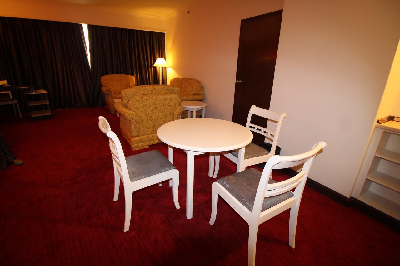 Grand Riverview Hotel Kota Bharu Esterno foto