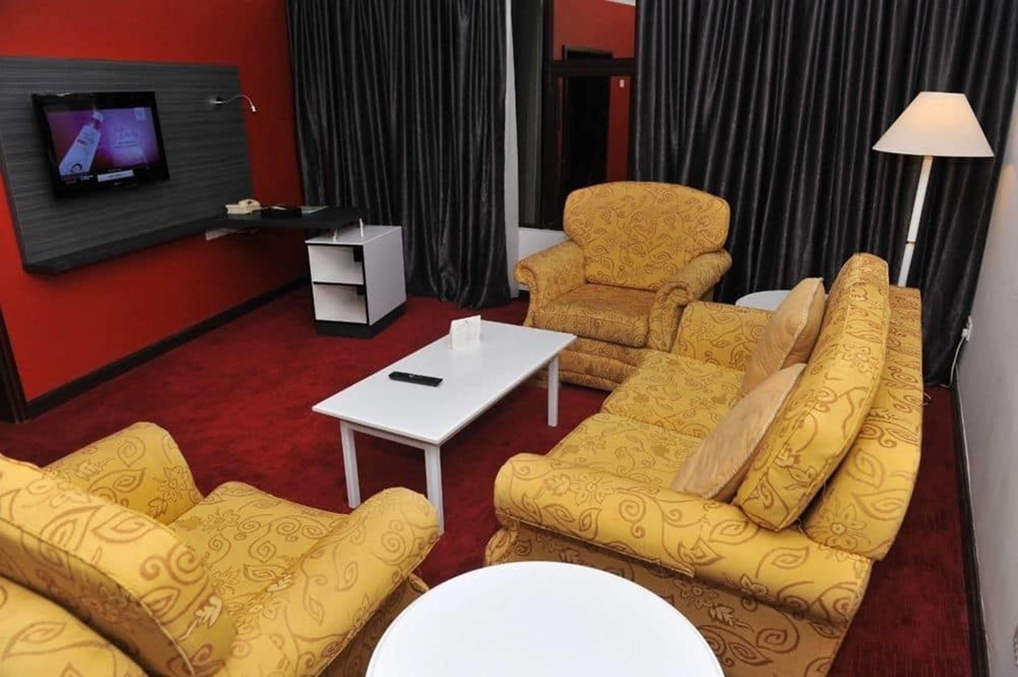 Grand Riverview Hotel Kota Bharu Esterno foto