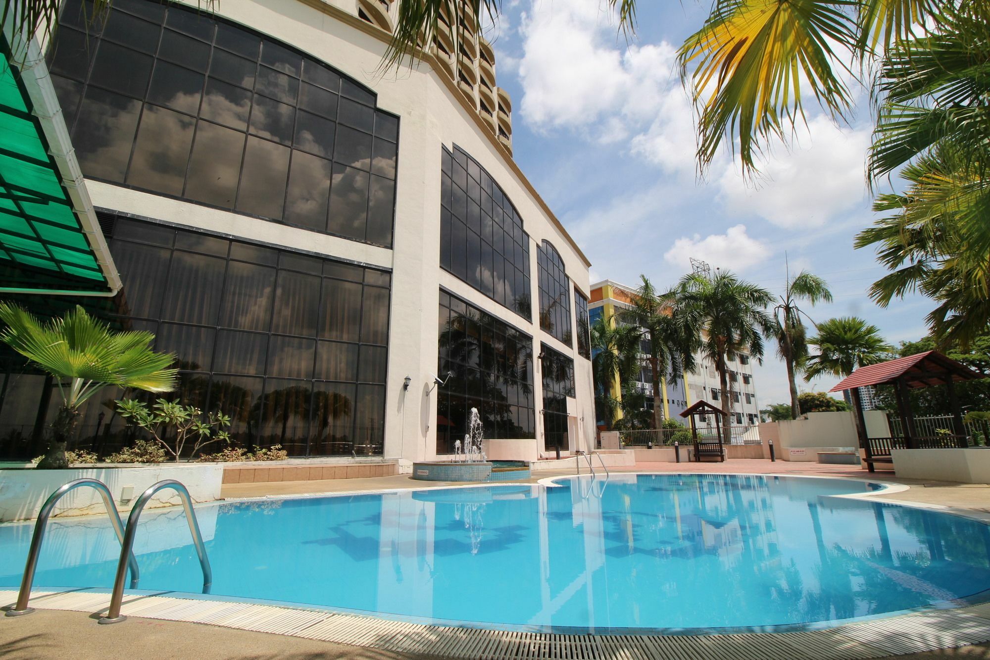 Grand Riverview Hotel Kota Bharu Esterno foto